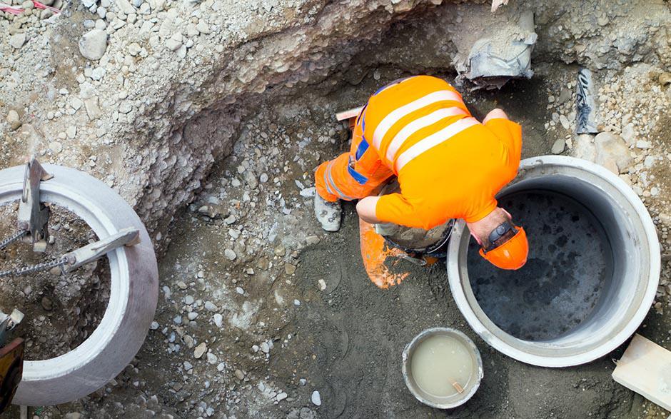comment déboucher une canalisation de wc Paris 11